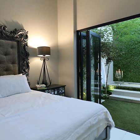 Another World - Montagu Exterior foto